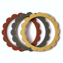 Mushie Teething Bracelet Flower