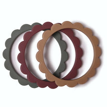Mushie Teething Bracelet Flower